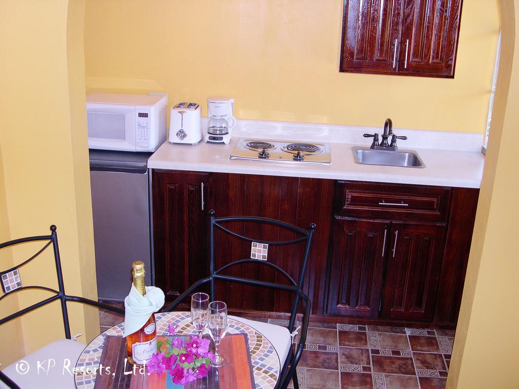Enchanted Waters Tobago Buccoo Chambre photo