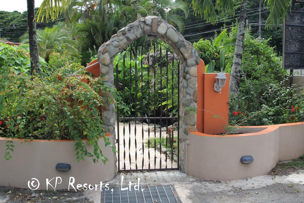 Enchanted Waters Tobago Buccoo Extérieur photo